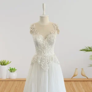 Chic Custom-Made Wedding Gown with Flattering A-Line Skirt and Beautiful Lace Embellishments (Wedding Dress / Bridal)